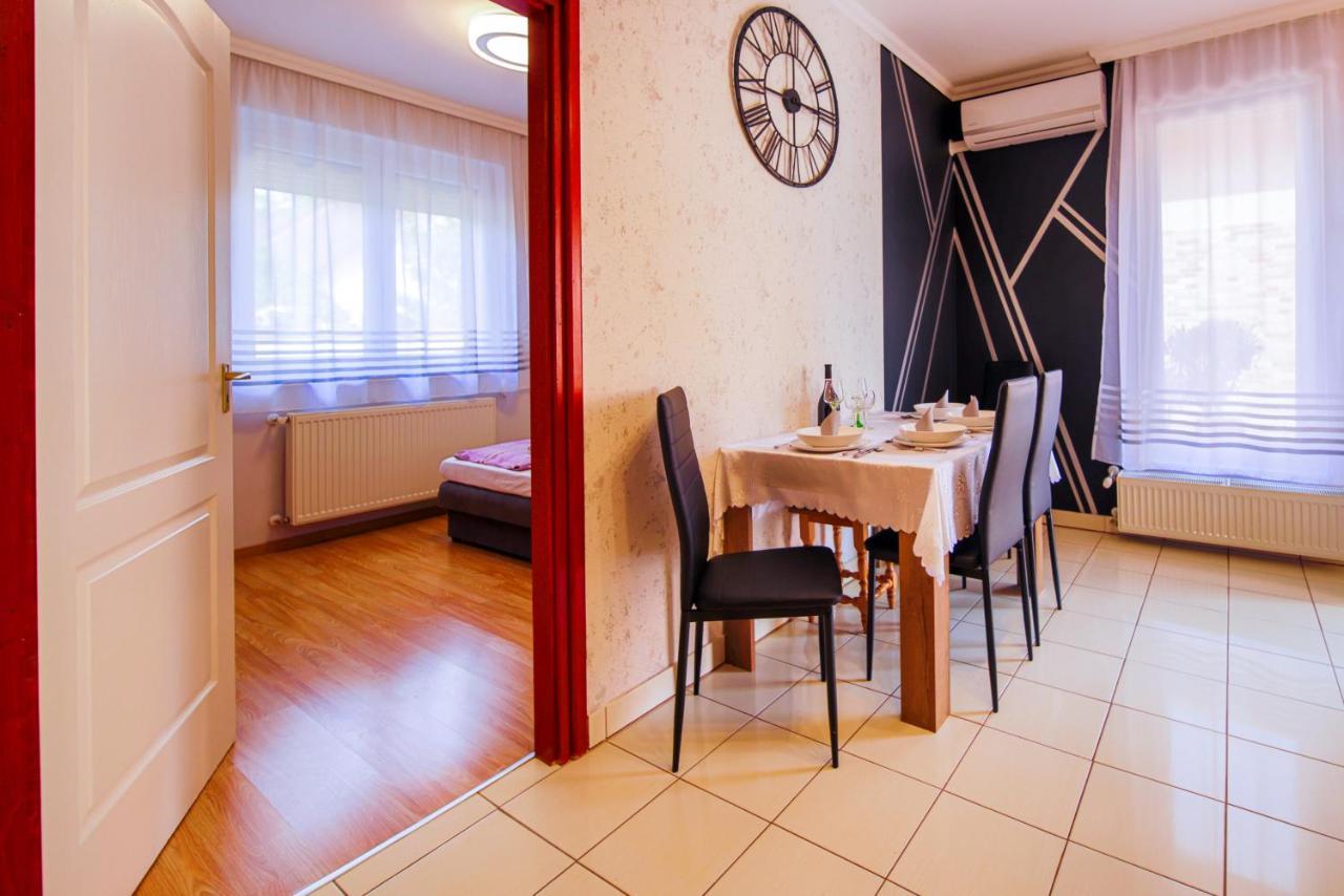 Kalvin Utcai Apartmanok Hajdúszoboszló Zewnętrze zdjęcie