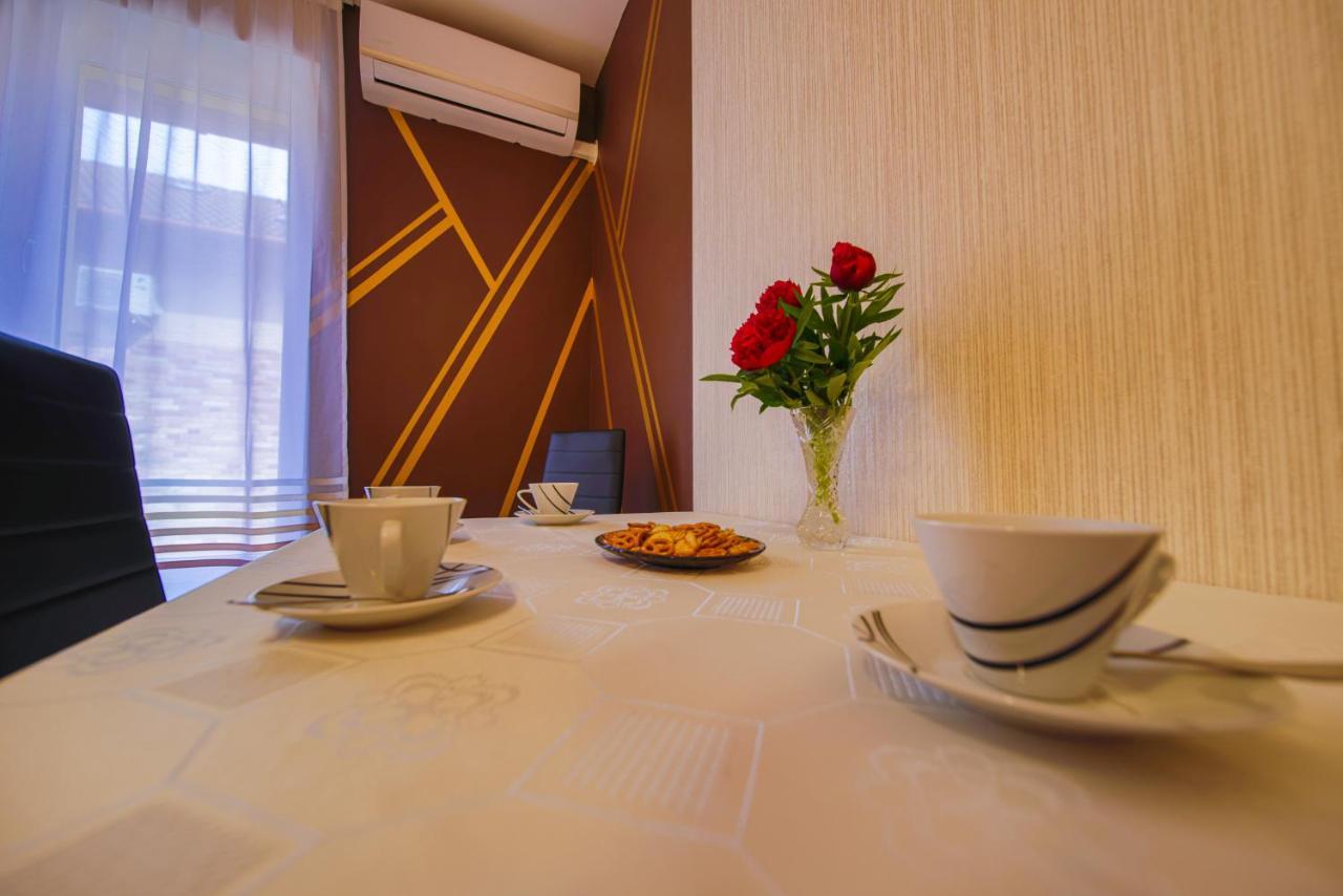 Kalvin Utcai Apartmanok Hajdúszoboszló Zewnętrze zdjęcie